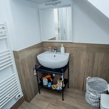 Penzion Katane' Room's 3*