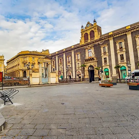 Katane' Room's 3* Catania