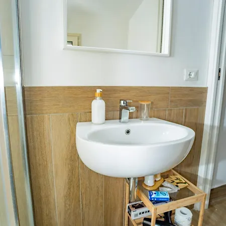 Katane' Room's Gæstehus 3*