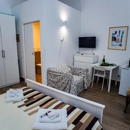 Katane' Room's Gæstehus