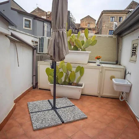 Katane' Room's Gæstehus 3*